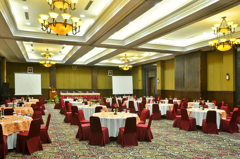 Semesta Heritage Hotel & Convention Semarang Exteriér fotografie