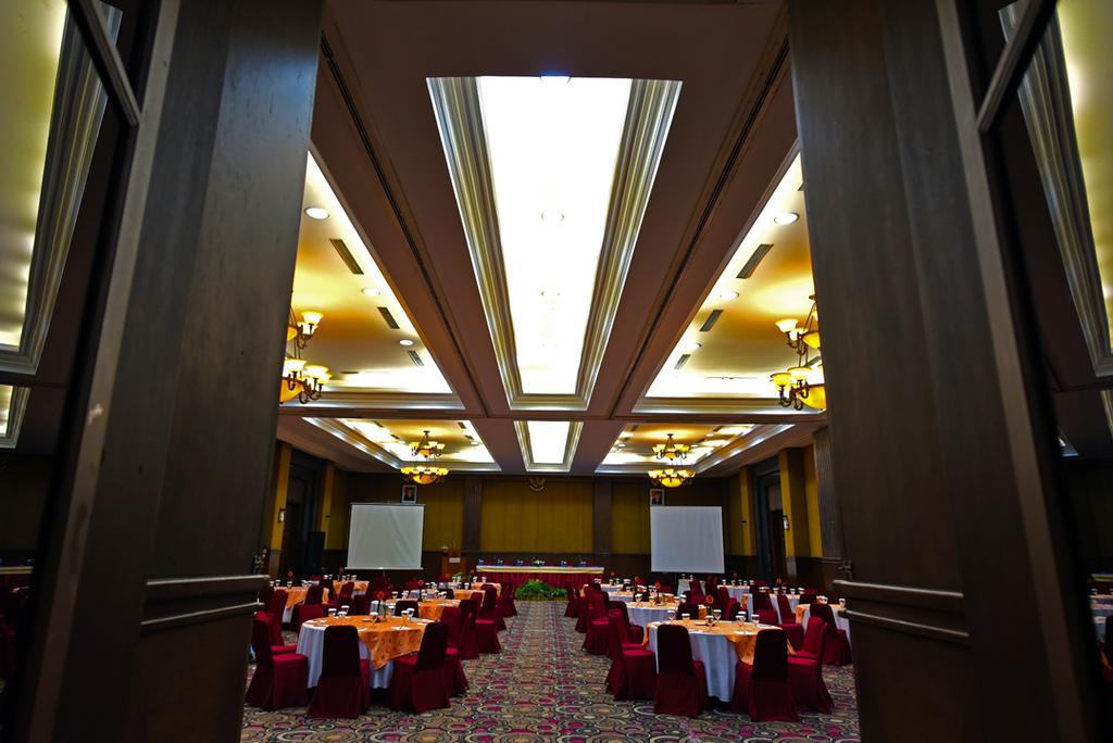 Semesta Heritage Hotel & Convention Semarang Exteriér fotografie