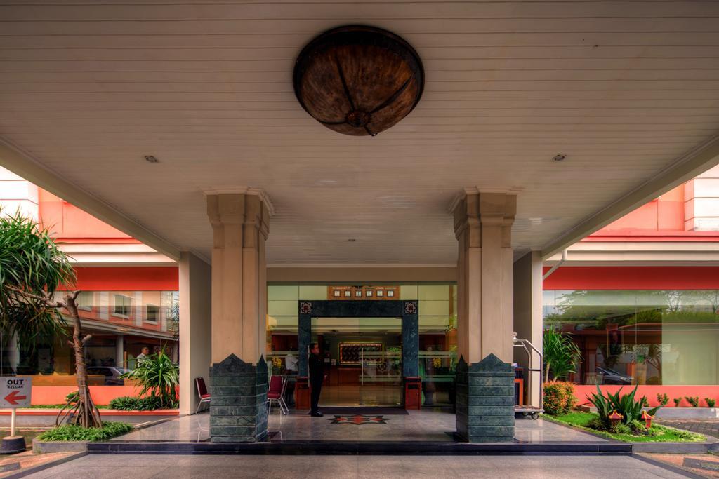 Semesta Heritage Hotel & Convention Semarang Exteriér fotografie