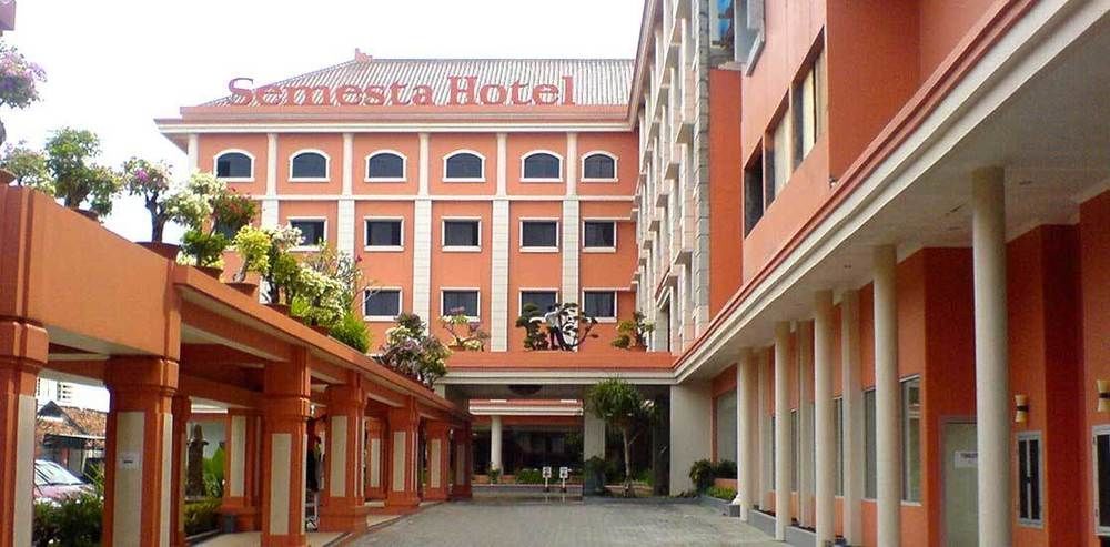 Semesta Heritage Hotel & Convention Semarang Exteriér fotografie